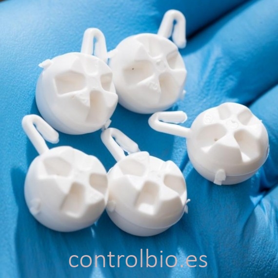 EREMIcontrol 15.000 ball dispensers contra mosca blanca